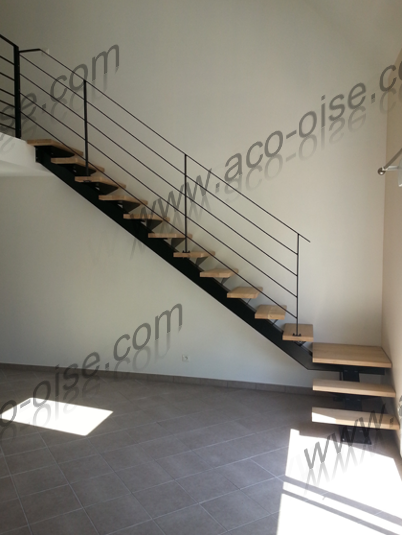 Escalier droit bois et acier